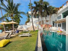 The Rock Samui Beach Resort，位于拉迈的酒店