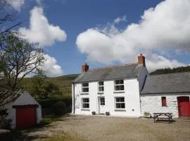 Mynydd Crwn Bach Clynderwen
