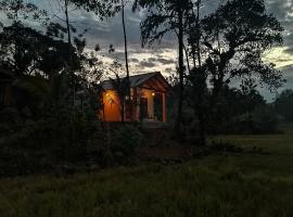 Serenity Retreat Sinharaja，位于代尼耶耶的木屋