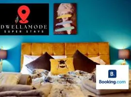 4 Bedroom House -Sleeps 12- Big Savings On Long Stays!