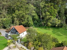 Valley View Studio, Kangaroo Valley，位于Beaumont的酒店