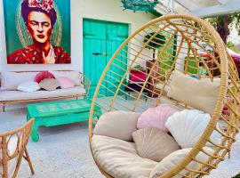 Bohemian weekendhouse at lake Balaton，位于Diskahegy的乡村别墅