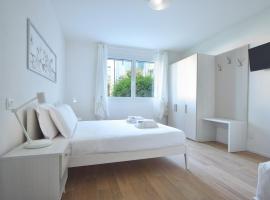 Welc-ōM Padova Santa Sofia Free Parking，位于帕多瓦的酒店