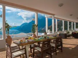 Villa Santa Chiara Positano Suites