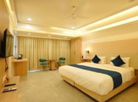 Hotel 6 Seasons, Koregoan Park, Pune，位于浦那柯雷岗公园的酒店