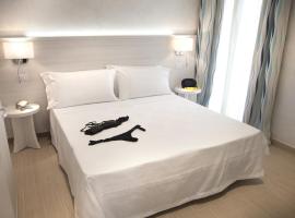 Marina Beach Suite Hotel，位于里米尼的酒店