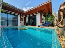 Rawai VIP Luxury -Modern&Kids WaterPark cozy villa