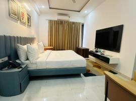 Hotel Elite 32 Avenue - Near Google Building, Sector 15 Gurgaon，位于古尔冈Motorola Solutions India附近的酒店