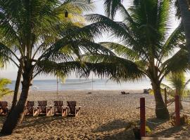 Sulu Sunset Beach Resort，位于Nauhang的度假村