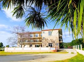 Hotel Campestre Chamuiñas，位于桑亨霍的酒店