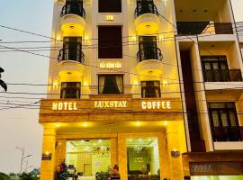Hotel Luxstay，位于波来古市的酒店