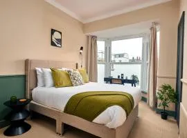 Settle in Winchester - Self Check-In Serviced Rooms