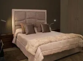 Le Cento Sculture Apartment