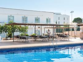 Villa Real Club Apartments，位于坎普德玛的海滩酒店