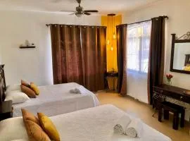 Hermosa Habitación Independiente BNB