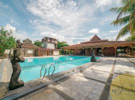 Joglo Garut Cottage Syariah by My Hospitality，位于Bojongsalam的酒店