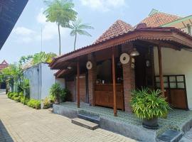 Kotagede Heritage，位于Gondowulung的酒店