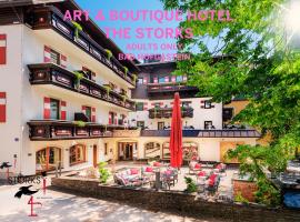 Hotel Bad Hofgastein - The STORKS - Adults Only，位于巴特霍夫加施泰因阿尔卑斯温泉附近的酒店