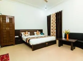 OYO Hotel Indiana Near Gomti Riverfront Park