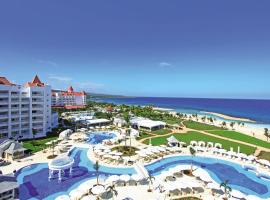 Bahia Principe Luxury Runaway Bay - Adults Only All Inclusive，位于拉纳韦贝的酒店