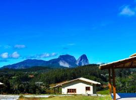 Pousada Vista Pedra Azul，位于佩德拉阿祖尔的住宿加早餐旅馆