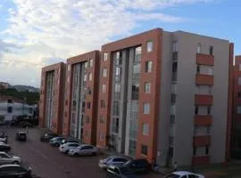 Cómodo Apartamento Amoblado en Condominio