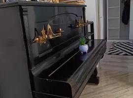 Piano Apartament
