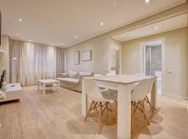 La paz home by Clabao