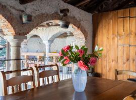 Dal Picasass House，位于Madonna del Sasso的滑雪度假村