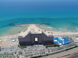 מגדל הים חיפה，位于海法的海滩酒店