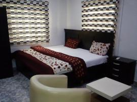 Kemi hotel，位于伊凯贾穆尔塔拉·穆罕默德国际机场 - LOS附近的酒店