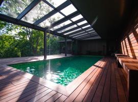 Quinta dos Carqueijais Resort & Wellness Gerês，位于吉尔斯的酒店