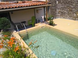 Le paradis caché，位于Chervettes的酒店