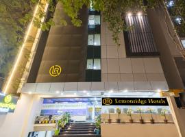 Lemonridge Hotels Kukatpally，位于海得拉巴尼赫鲁科技大学（JNTU）附近的酒店