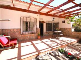 Bungalow ALAMAR a 50 mt de la Cala Piteres -El Campello C120，位于坎佩略的酒店