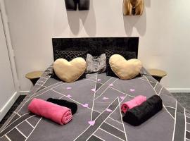 Suite Love Room，位于马赛的酒店