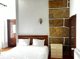 Pensão avenida，位于圣佩罗多索的酒店