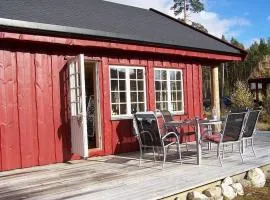 Großes Holzferienhaus mit Sauna in der Nähe von Wasser und Skicenter