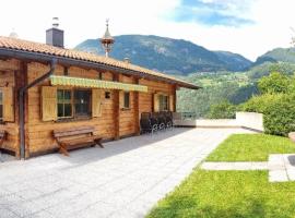 Ferienhaus in Sautens mit Garten, Pool und Grill und Panoramablick，位于绍滕斯的酒店