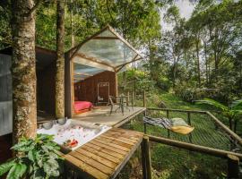 TERRAMAGA glamping，位于圣弗朗西斯科的豪华帐篷