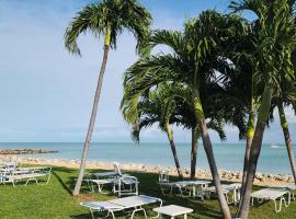 Paradise awaits you at Key Colony Beach，位于基克罗尼海滩的酒店