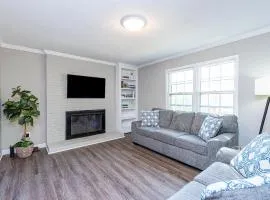 3BR Kid Friendly Fenced in Swingset