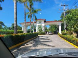 Villa Privada en palma Real，位于El Corazón的酒店