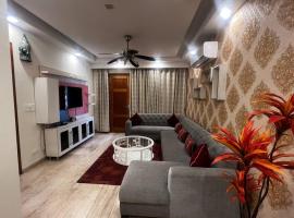 Kamz Homestay Chandigarh 35，位于钱德加尔的酒店