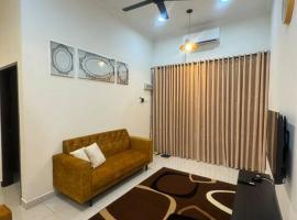 Hazzani Homestay KLIA，位于万津的别墅