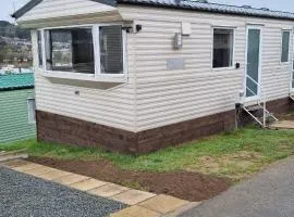 Light and Airy 2 Bedroom Mobile Home