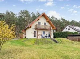 Nice Home In Schenkendöbern With Wifi