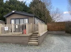 2-Bed Lodge Near Garstang and Poulton-Le-Fylde