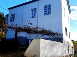 Casa Natura Galicia，位于San Saturnino的酒店