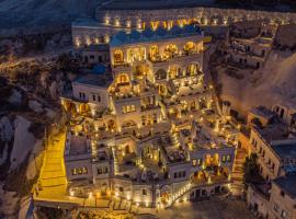 Nino Cave Suites，位于于尔居普的酒店